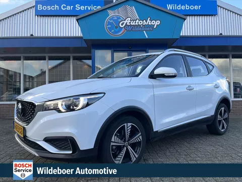 MG Zs Ev Luxury 45 kWh + PANO + LEER + STOELVERWARMING + CARPLAY + LMV